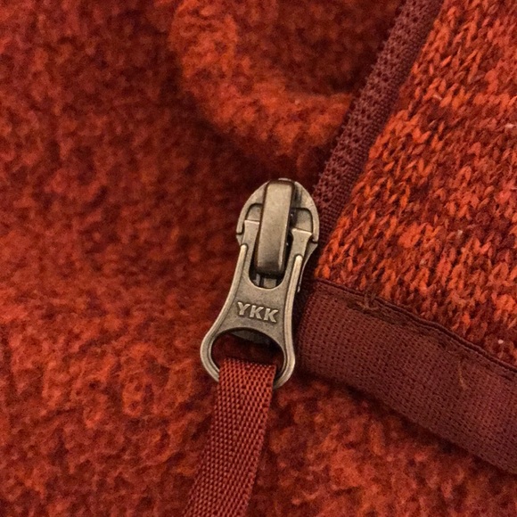 Red Fox Fleece - Picture 3 of 4